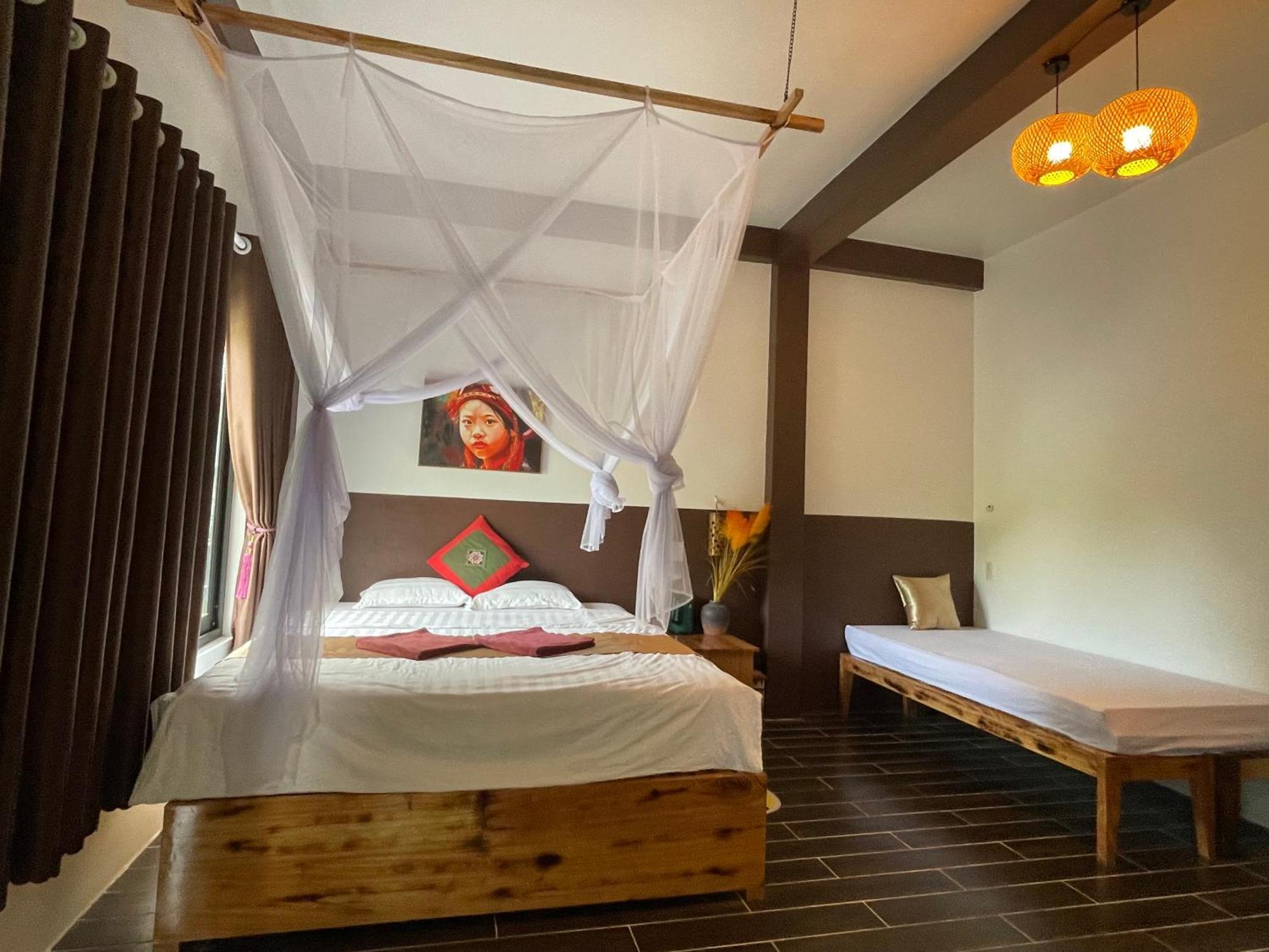 Vu Linh Palm House Homestay - Bungalow Yen Bai Exterior photo