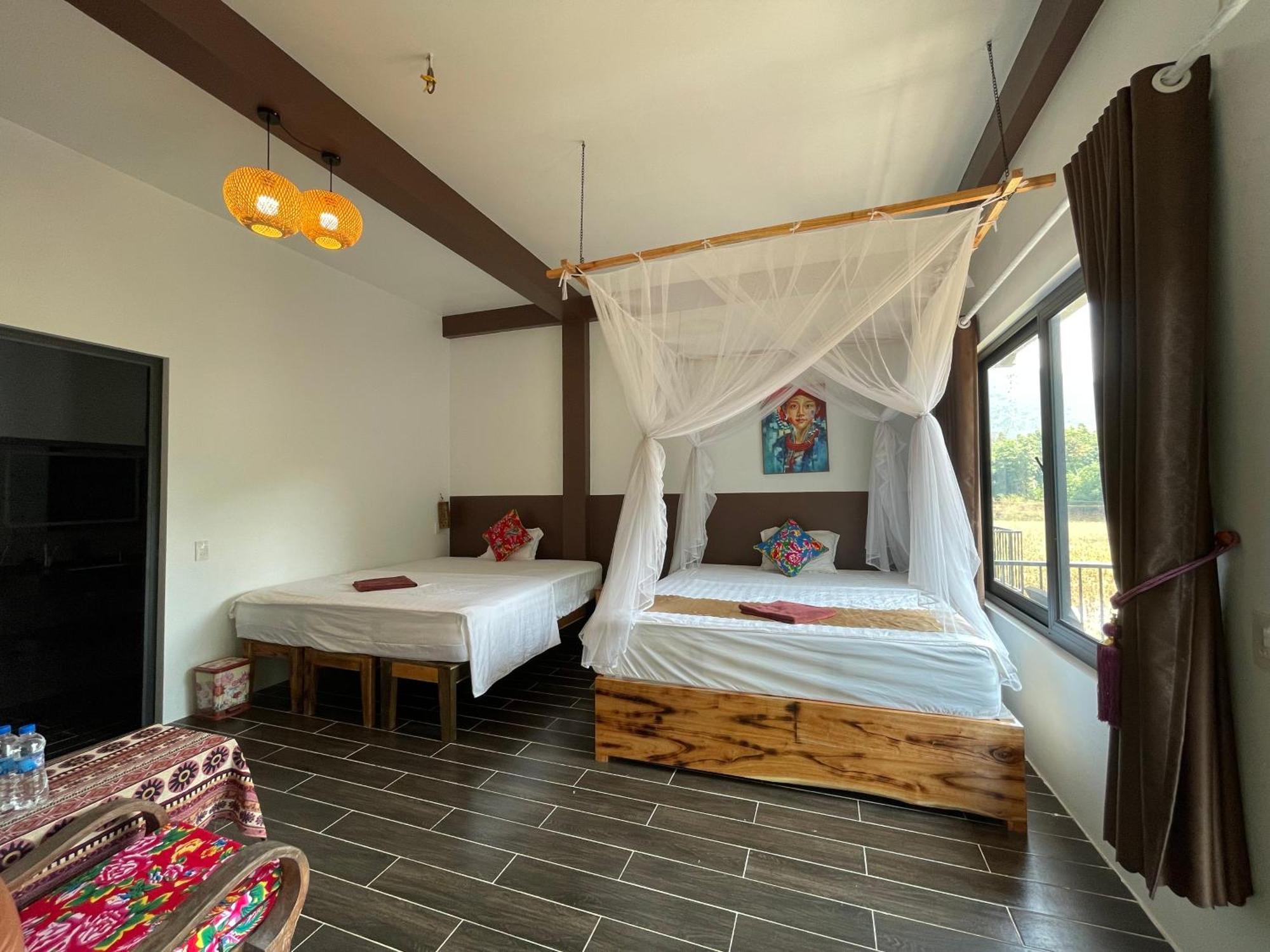 Vu Linh Palm House Homestay - Bungalow Yen Bai Exterior photo